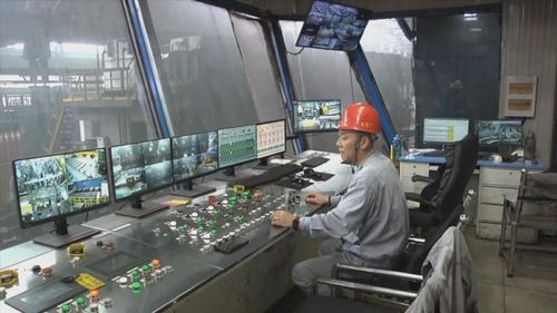 奮進(jìn)強(qiáng)國(guó)路 闊步新征程丨我市工業(yè)企業(yè)創(chuàng)新發(fā)展 傳統(tǒng)與新興產(chǎn)業(yè)共促經(jīng)濟(jì)增長(zhǎng)